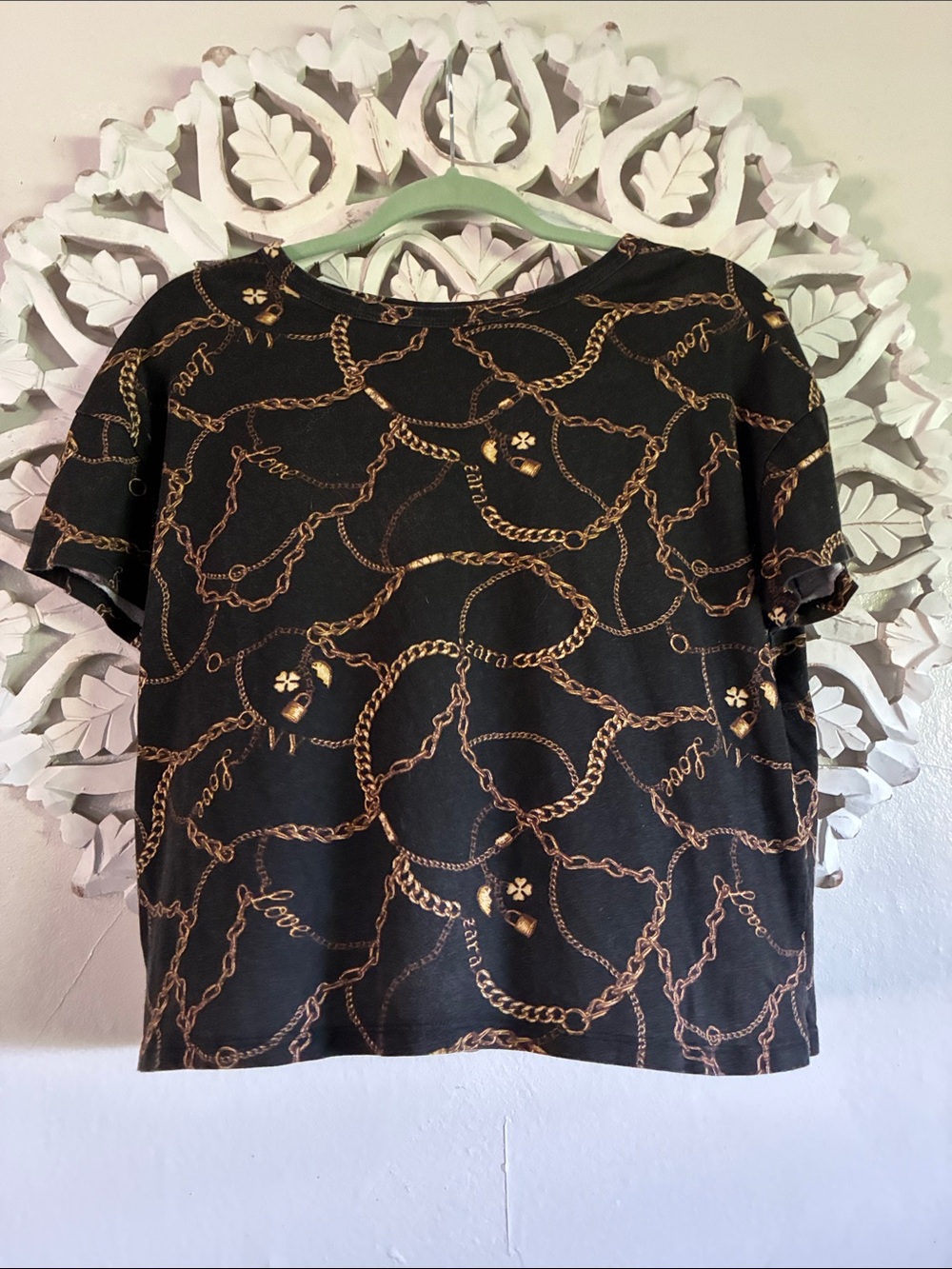 Zara Black Short Sleeve Top with Gold Chain Print